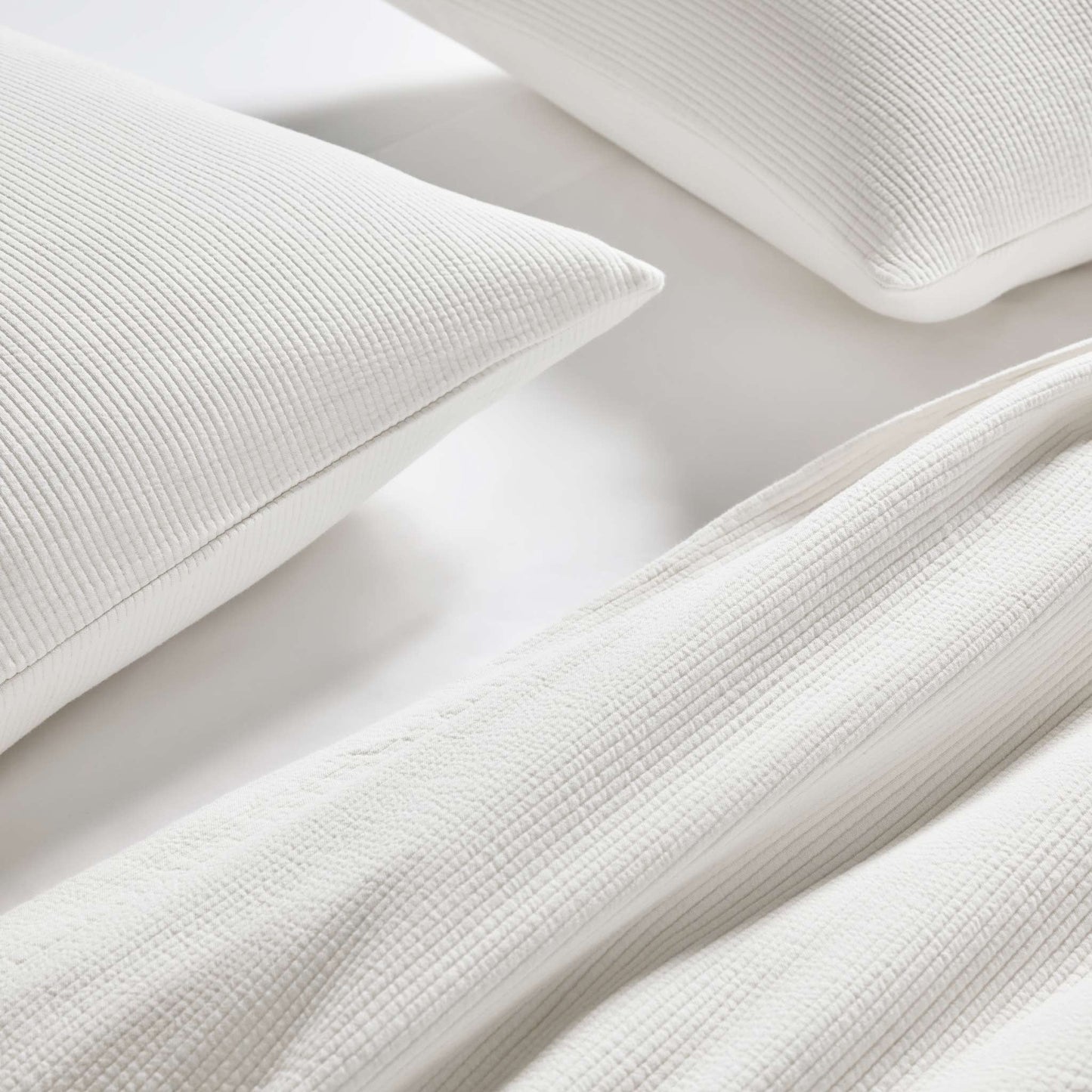 HCB: Ribbed Matelasse Quilt
