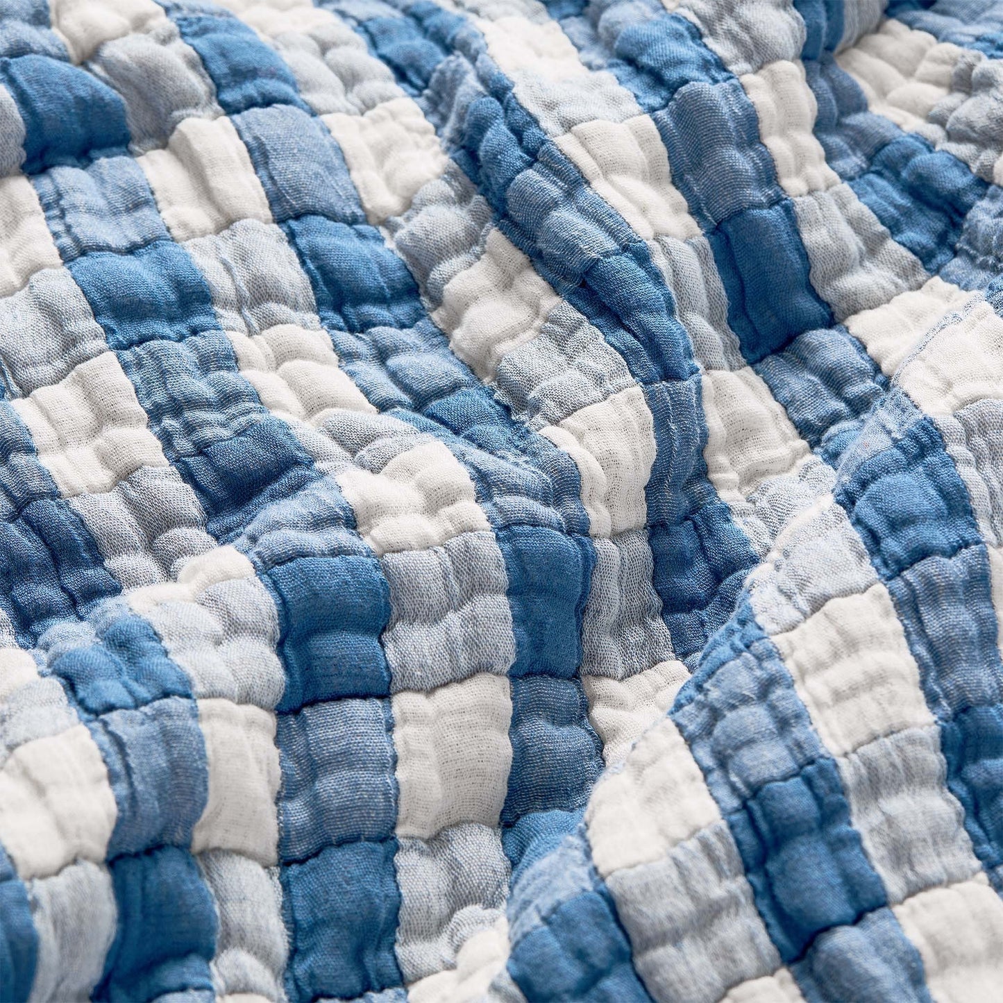 Breezeweave Cotton Gingham Bed Blanket