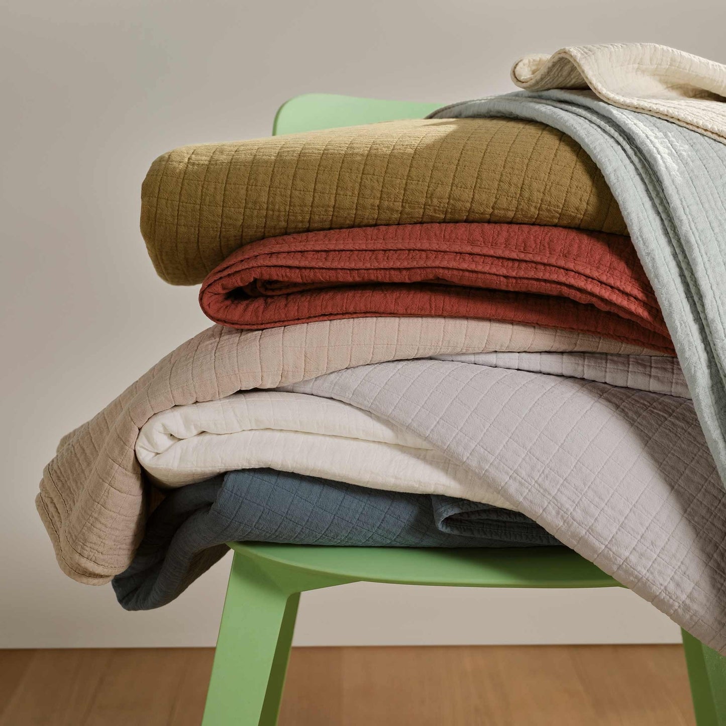 Weekend Wash Bed Blanket